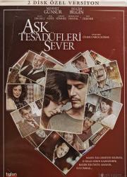 AŞK TESADÜFLERİ SEVER 2 DİSK KARTON KORUMALI DVD ORJİNAL FİLM 2.EL DVD ( 11316