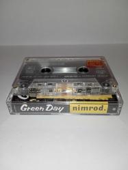 Kaset Green Day Nimrod albümü. Orijinal 1997. Sorunsuz çalışıyor. Koleksiyonluk