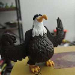 LOT.17 » Angry Birds Kartal Figür