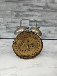 Antika Değerinde Alman Kienzle Kurmalı ve Çift Çanlı Alarmlı Masa Saati