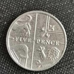 İNGİLTERE 2013      5  PENCE