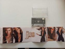 Jennifer Lopez Ain't It Funny I'm Gonna Be Alright 2001 Türkiye Baskı Kaset Jennifer Lopez– Love Don't Cost A Thing 3:42 Jennifer Lopez– I'm Real 4:57 Jennifer Lopez– Play 3:32 Jennifer Lopez– Walking On Sunshine 3:46 Jennifer Lopez– Ain't It Funny 4:06 Jennifer Lopez– Cariño 4:15 Jennifer Lopez– Come Over 4:54 Jennifer Lopez– We Gotta Talk 4:07 Jennifer Lopez– That's Not Me 4:33 Jennifer Lopez– Dance With Me 3:54 Jennifer Lopez– Secretly 4:25 Jennifer Lopez– I'm Gonna Be Alright 3:44 Jennifer Lopez– That's The Way 3:53 Jennifer Lopez With Chayanne– Dame (Touch Me) 4:25 Jennifer Lopez– Si Ya Se Acabó 3:38