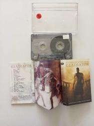 Gladyatör , Gladiator Film Müzikleri ,Russell Crowe Hans Zimmer And Lisa Gerrard Joaquin Phoenix , Soundtrack, Türkiye Baskı 2000 Kaset