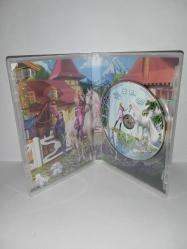 DVD Barbie & kız kardeşleri at binicilik okulu. Orijinal. Türkçe dublaj. Çalışmasını etkilemeyen çizikler var, sorunsuz çalışıyor. Koleksiyonluk