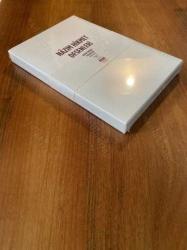 Nazım Hikmet Desenleri:17 Nisan 1961 Paris,Tıpkıbasım Defter ve Nüsha,Özel Kutusunda Açılmamış[1000 Adet Basılmış ve Numaralandırılmış,Kopya no:637]