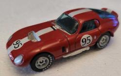 ÇOK GÜZEL MODEL ARABA. KOLEKSİYONLUK.