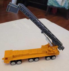 MODEL VİNÇ. KUSURSUZ. KOLEKSİYONLUK.