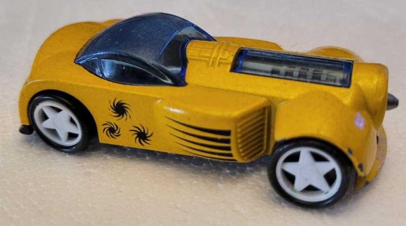 20 Liradan Koleksiyondan Çıkan Model  Arabalar.