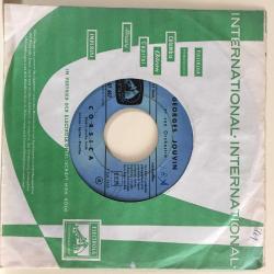 Georges Jouvin Et Son Orchestre / Piccolissima Serenata - Corsica / France 19?? / 45rpm / *Pop*