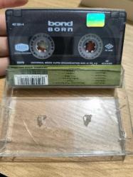 Bond - Born Kaset