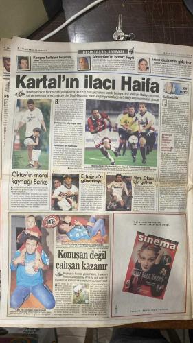 FOTOMAÇ SPOR GAZETESİ - TURKISH NEWSPAPER - DOĞUM GÜNÜ HEDİYESİ  - EKSİKSİZ TAM TAKIM GAZETE -2 AĞUSTOS 1999  AZİZ YILDIRIM - RIDVAN DİLMEN - SERGEN - ALPAY ÖZALAN - BOLİÇ - MOLDOVAN - JOHNSON - DIMAS - ABDULLAH - OGÜN - PREKO - MURAT YAKIN - MOSHOEU - TAYFUN - HENGEN - SCHAEFER - SHORUNMU - FELDKAMP - BRIEGEL - FATİH TERİM - HAGİ - TAFFAREL - K.HAKAN - ÜMİT - POPESCU - ARİF - SUAT - EMRE - MEHMET - SAFFET - OKAN - SÜLEYMAN SEBA - OULARE - FRANÇA - WEST - LOKVENC - SAVİÇEVİÇ - TUFAN - SERGIO - BÜLENT TULUN - METE RAZLIKLI  HENGEN KAVGASI - ŞAMPİYONLUK FENER’İN: TOSHACK VE BALİÇ’TEN MESAJ - WEST CİM-BOM’DA - LOKVENC ÇARŞAMBA GÜNÜ BELLİ OLACAK - TRABZONSPOR’A ÖZYAZICI’DAN SAVAŞ EMRİ - SAVİÇEVİÇ TEHLİKESİ - OULARE’YE AÇIK KAP - REAL’E KARŞI OYNUYORLAR - OĞÜN ŞİMDİ DAHA İYİ - SAKATLAR ÇABUK DÜZELDİ: RÜŞTÜ, TAYFUN, OĞÜN - TUĞFAN YİNE DÖKTÜRDÜ - REAL MADRİD İSTANBUL’DA: BALİÇ VE TOSHACK KEFİL - YILDIRIM: DİLMEN’E GÜVENİYORUZ - GALATASARAY’IN HEDEFİ: WEST VE LOKVENC - HAGİ VE SAVİÇEVİÇ: DEVLE