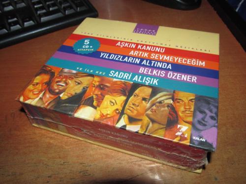 TÜRK FİLMLERİNİN UNUTULMAZ MÜZİKLERİ  5  CD