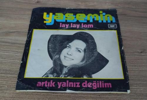 YASEMİN.SADECE KAPAK