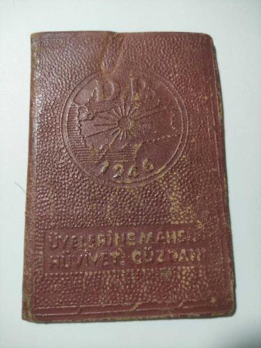 20489-KOLEKSİYONLUK **ÇOK NADİR**DEMOKRAT PARTİ ÜYELERİNE MAHSUS HÜVİYET CÜZDANI**