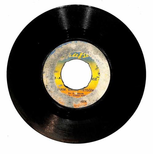 Zeki Müren – Arım, Balım, Peteğim & Aşkdan da Üstün Plak (10/6.5) PLK26896