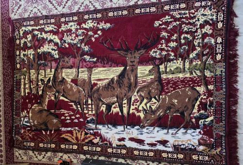 BURSA İŞİ GEYİK AİLESİ TEMALI YENİ TİP DUVAR HALISI DUVARA ASILMAMIŞ