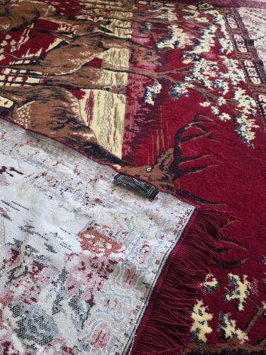 BURSA İŞİ GEYİK AİLESİ TEMALI YENİ TİP DUVAR HALISI DUVARA ASILMAMIŞ