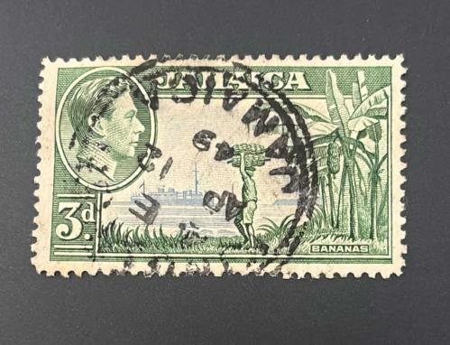 Jamaika Pulu - Jamaica Stamp - Postadan Geçmiş Pul Filateli -  Damgalı - Muz Ağaçları ve Muz Taşıyan Adam Temalı Pul, 3 PARA - YABANCI PULLAR -NOSTALJİK DOĞUM GÜNÜ HEDİYESİ