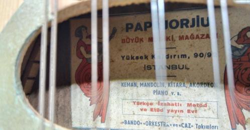 AHŞAP MÜZİK ALETİ, ÇOK ENDER ANTİKA ''PAPAJORJİU MANDOLİN'' 1969 YILINDAN HATASIZ 214