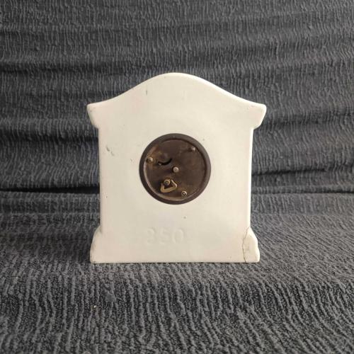 PETER marka kurmalı masa saati