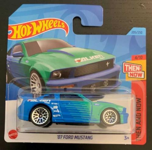 Hot Wheels - '07 Ford Mustang ( Falken ) .