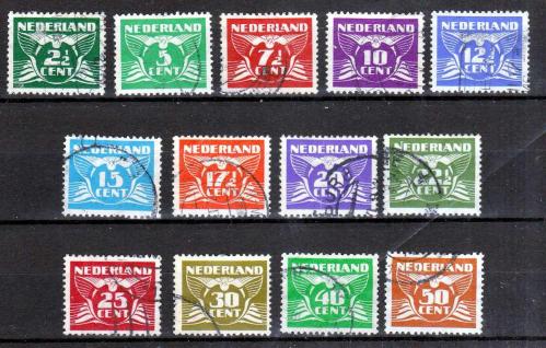 A.2311 1941 RAKAMLAR SÜREKLİ SERİ   DAMGALI TAM SERİ HOLLANDA