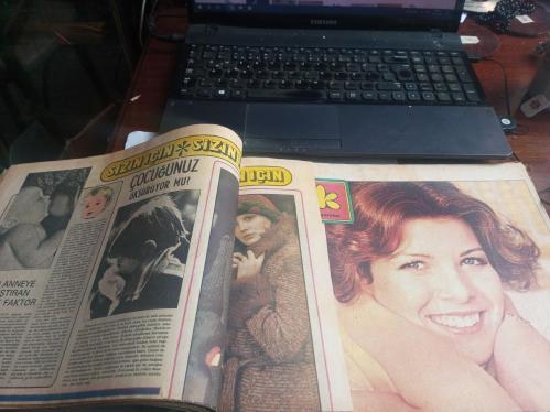 Hürriyet Kelebek eki yemek tarifleri , sağlık köşesi ve nakış gibi bölüm ve gazetenin baş sayfasını keserek toplam 100 civarında gazete 1975 Mart ve şubat Nisan ayları