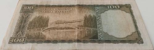 5.EMİSYON 1.TERTİP 100 TÜRK LİRASI KAĞIT PARA SERİ A3 27027 SERİ NOLU SERİNİN 2. EN NADİRİDİR NATUREL OLUP ÇOK ÇOK TEMİZDİR ÇOK NADİRDİR