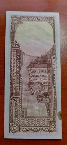 NADİR 2. EMİSYON İNÖNÜ 50 KURUŞ BATAN GEMİ 50 KURUŞ PARADA DENİZDE KALMASINDAN DOLAYI DALGALANMA VARDIR