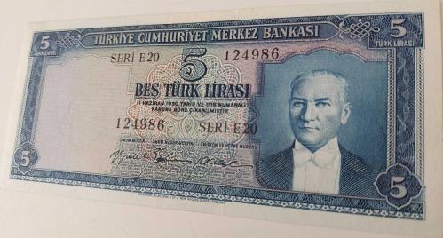 5.EMİSYON 2.TERTİP 5 TÜRK LİRASI KAĞIT PARA SERİ E20 124986 SERİ NOLU SERİNİN EN NADİRLERİNDENDİR ÇİLALTI ÇOK NADİRDİR
