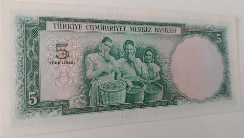 5.EMİSYON 2.TERTİP 5 TÜRK LİRASI KAĞIT PARA SERİ E20 124986 SERİ NOLU SERİNİN EN NADİRLERİNDENDİR ÇİLALTI ÇOK NADİRDİR