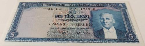 5.EMİSYON 2.TERTİP 5 TÜRK LİRASI KAĞIT PARA SERİ E20 124986 SERİ NOLU SERİNİN EN NADİRLERİNDENDİR ÇİLALTI ÇOK NADİRDİR