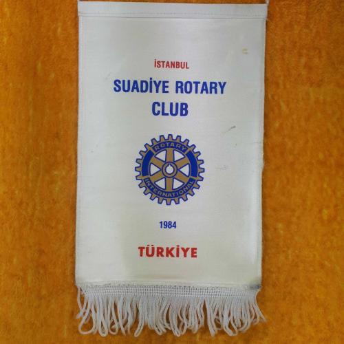 İSTANBUL SUADİYE ROTARY KULÜBÜ 1984 TÜRKİYE , YELKENLİ TEKNE GÖRSELLİ İPEK FLAMA