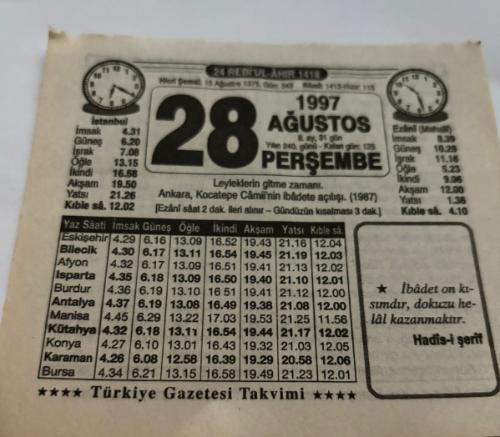 28 Ağustos 1997-Orijinal Takvim Yaprağı-Doğum Günü-Söz,Nişan,Nikâh,Düğün ve Önemli Günler Hediyesi-Türkiye Gazetesi Takvimi-Ayet,Hadis (Hadis-i Şerif)-Ankara Kocatepe Camii'nin İbadete Açılışı(1987)-Beşyüz Yıllık İbadet-Kazalar-Erkek:Namık,Kız:Fahriye