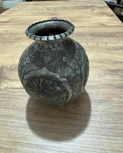 Antika El İşçiliği Kabartma Desenli Dekoratif Antik  Gümüş kaplama  küçük Vazo Boy 13 cm