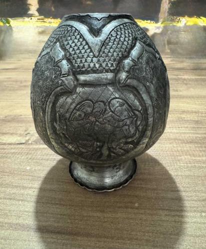 Antika El İşçiliği Kabartma Desenli Dekoratif Antik  Gümüş kaplama  küçük Vazo Boy 13 cm