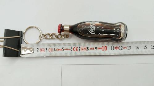 ANAHTARLIK COCA COLA ŞİŞESİ İÇİNDE ORJİNAL KOLA BULUNAN ENDER ANAHTARLIK 825