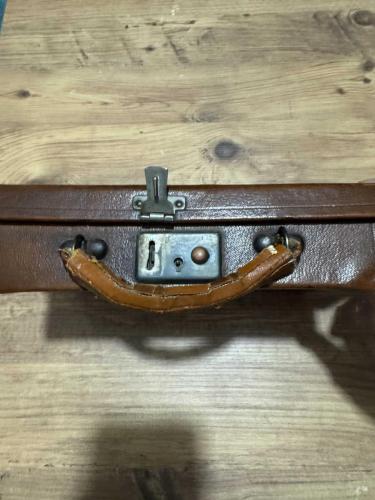 Vintage Kahverengi Takı Aksesuar Çantası  Nostaljik, retro görünümlü, deri dokulu dış kaplama. 26x18x 7 cm