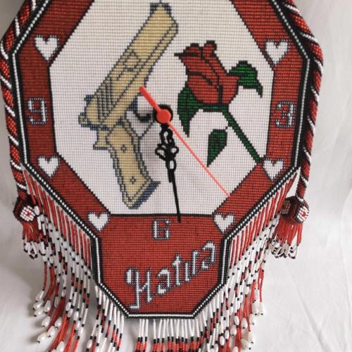 Cezaevi İşi El Örme Boncuklu Duvar Saati