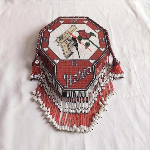 Cezaevi İşi El Örme Boncuklu Duvar Saati