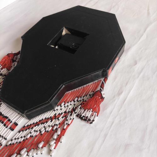 Cezaevi İşi El Örme Boncuklu Duvar Saati