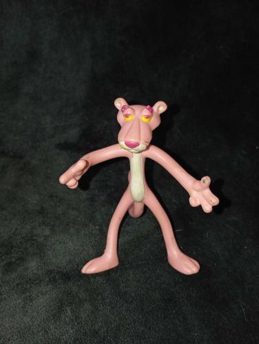 Orjinal lisanslı pembe panter 1999 yılından. Damgası mevcut. Kollar ayaklar kuyruk farklı şekillere getirilebilir.  İyi durumda #tdkoleksiyonpembepanter
