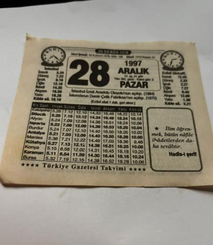 28 Aralık 1997-Orijinal Takvim Yaprağı-Doğum Günü-Söz,Nişan,Nikâh,Düğün ve Önemli Günler Hediyesi-Türkiye Gazetesi Takvimi-Ayet,Hadis (Hadis-i Şerif)-İstanbul-İzmit Anadolu Otoyolu'nun açılışı(1984)-İskenderun Demir-Çelik Fabrikası'nın açılışı(1975)-Kıyamet Alametleri-Erkek:Selman,Kız:Semra