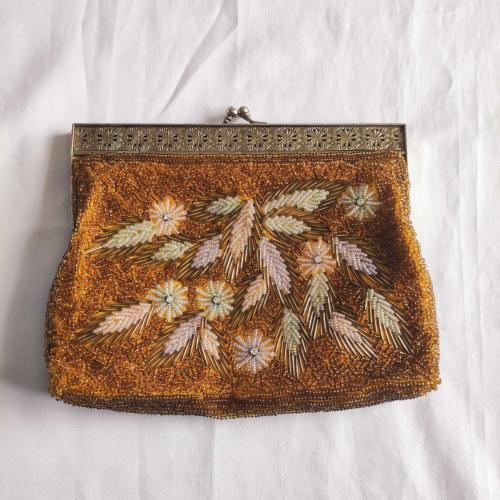 Boncuklarla İşlenmiş Vintage Kadın Koltukaltı Çantası