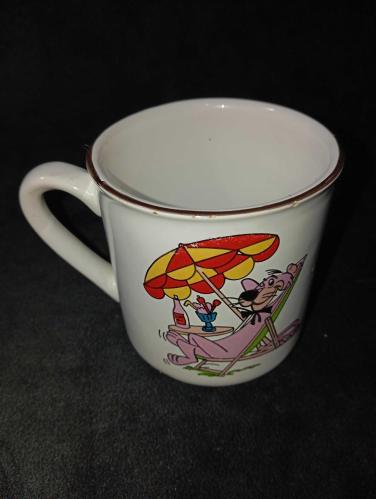 Pembe panter porselen kupa