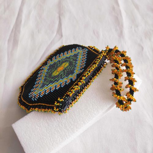 Cezaevi İşi Boncuk Örme Kilim Motifli Kadın Cüzdanı