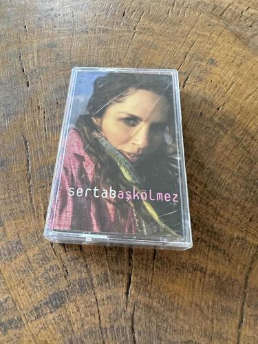 SERTAB ERENER - AŞK ÖLMEZ - KASET
