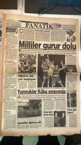 FANATİK SPOR GAZETESİ - TURKISH NEWSPAPER - DOĞUM GÜNÜ HEDİYESİ  - EKSİKSİZ TAM TAKIM GAZETE - 1 KASIM 1996 CUMA - SAYI: 347 - ALİ SAMİ YEN - RİCARDO GOMEZ - FATİH TERİM - RAİ - LEONARDO - DELY VALDES - LOKO - HAYRETTİN - BÜLENT - VEDAT - ÖMİT - HAGİ - ARİF - B. HAKAN - NECİL ÜLGEN - CAN UYGUC - İSMET TONGO - TEMEL ÖZALAK - OĞUZ DİZER - MUSTAFA OKTAY - EROL DEMİRKOL - AZİZ UZUN - MURAD SEZER - VEDAT DANACU - CENGİZ KAPTAN - GERÇEK SPOR GAZETESİ - FANATİK - HÜSRAN GECESİ - ACEMİLER MANGASI - TERİM'İN TAKTİĞİ - SENFONİDEN KAKAFONİYE - CUP WINNERS - MİLLİ TAKIMIMIZ'DAN SONRA - PARİS'TE İKİNCİ HÜSRAN - DÜŞMEYEN KAZANDI - CİM BOM BAŞKA BAHARA - HAGİ'YE ADIM ATTIRMADILAR - MAÇ ÖNCESİ ARBEDE ÇIKTI - PARİS'TE 'FARKLI' TANGO - GOLLER YAĞMUR GİBİ - TARAFTARA YAZIK OLDU - BASİT HATALAR - SLOVAK HAKEM ÇILDIRTTI - GALATASARAY - PARİS SAİNT GERMAİN - PARİS SAİNT GERMAİN 4-0 GALATASARAY