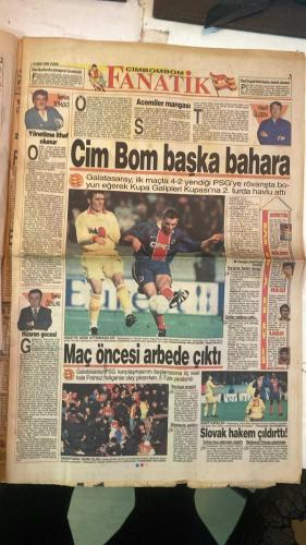 FANATİK SPOR GAZETESİ - TURKISH NEWSPAPER - DOĞUM GÜNÜ HEDİYESİ  - EKSİKSİZ TAM TAKIM GAZETE - 1 KASIM 1996 CUMA - SAYI: 347 - ALİ SAMİ YEN - RİCARDO GOMEZ - FATİH TERİM - RAİ - LEONARDO - DELY VALDES - LOKO - HAYRETTİN - BÜLENT - VEDAT - ÖMİT - HAGİ - ARİF - B. HAKAN - NECİL ÜLGEN - CAN UYGUC - İSMET TONGO - TEMEL ÖZALAK - OĞUZ DİZER - MUSTAFA OKTAY - EROL DEMİRKOL - AZİZ UZUN - MURAD SEZER - VEDAT DANACU - CENGİZ KAPTAN - GERÇEK SPOR GAZETESİ - FANATİK - HÜSRAN GECESİ - ACEMİLER MANGASI - TERİM'İN TAKTİĞİ - SENFONİDEN KAKAFONİYE - CUP WINNERS - MİLLİ TAKIMIMIZ'DAN SONRA - PARİS'TE İKİNCİ HÜSRAN - DÜŞMEYEN KAZANDI - CİM BOM BAŞKA BAHARA - HAGİ'YE ADIM ATTIRMADILAR - MAÇ ÖNCESİ ARBEDE ÇIKTI - PARİS'TE 'FARKLI' TANGO - GOLLER YAĞMUR GİBİ - TARAFTARA YAZIK OLDU - BASİT HATALAR - SLOVAK HAKEM ÇILDIRTTI - GALATASARAY - PARİS SAİNT GERMAİN - PARİS SAİNT GERMAİN 4-0 GALATASARAY