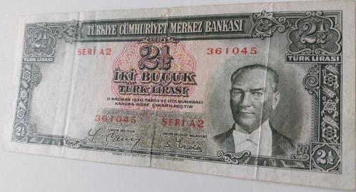 2.EMİSYON 1.TERTİP 2,5 İKİ BUÇUK TÜRK LİRASI SERİ A2 361045 NOLU NATÜREL ÇOK ÇOK TEMİZ KAĞIT PARA EN NADİRİ